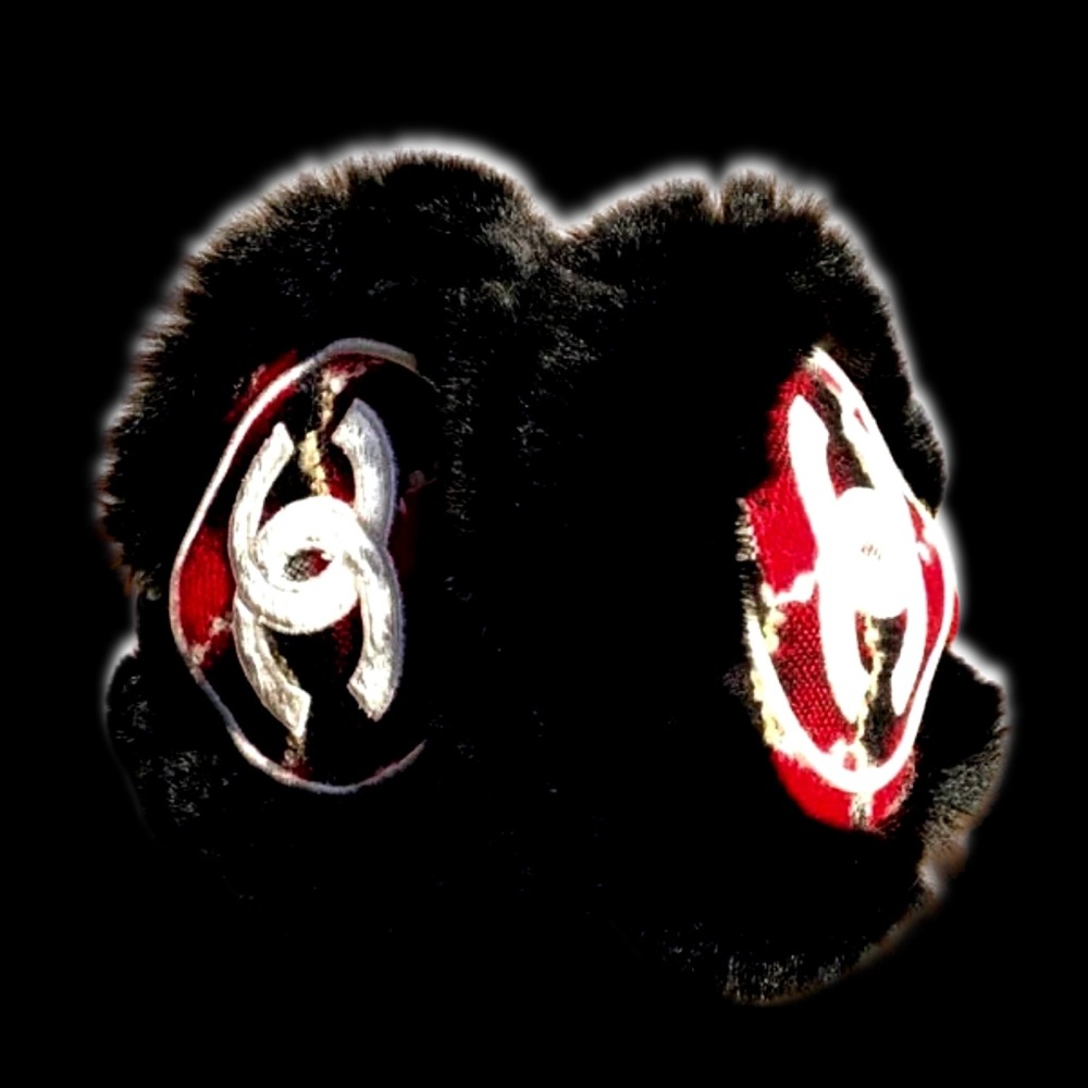 Vintage CHANEL Red and Black Orylag Rabbit Fur Earmuffs RedBlack - Picture 4 of 16